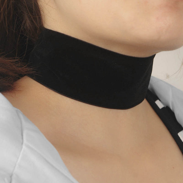 Wide Black Lace Tattoo Choker